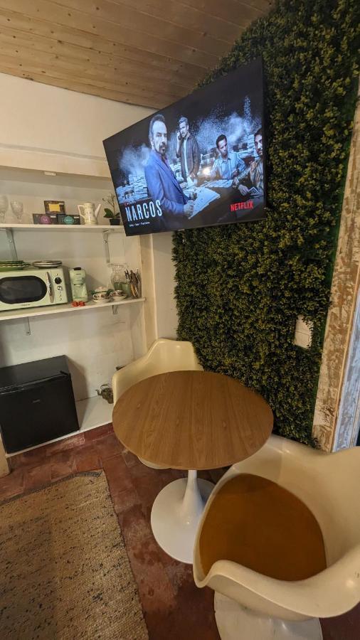 Tiny Smart Home, Private Garden & Outside Jacuzzi. Center Sintra! Exterior foto
